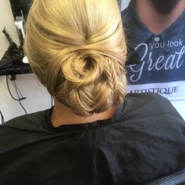 Friseur Creativ in Bad Segeberg Hochzeitsfrisuren