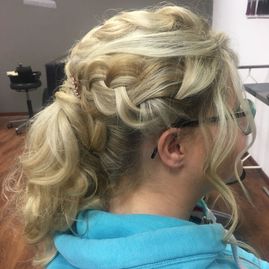 Friseur Creativ in Bad Segeberg Hochsteckfrisuren