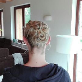 Friseur Creativ in Bad Segeberg Hochzeitsfrisuren