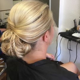 Friseur Creativ in Bad Segeberg Hochzeitsfrisuren